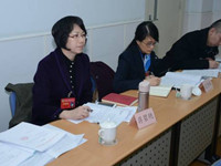 蒋碧艳委员、范秀敏委员参加上海市政协十三届一次会议分组讨论
