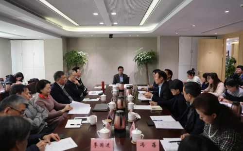民进上海市委召开2020年市两会代表、委员履职座谈会暨新闻发布会